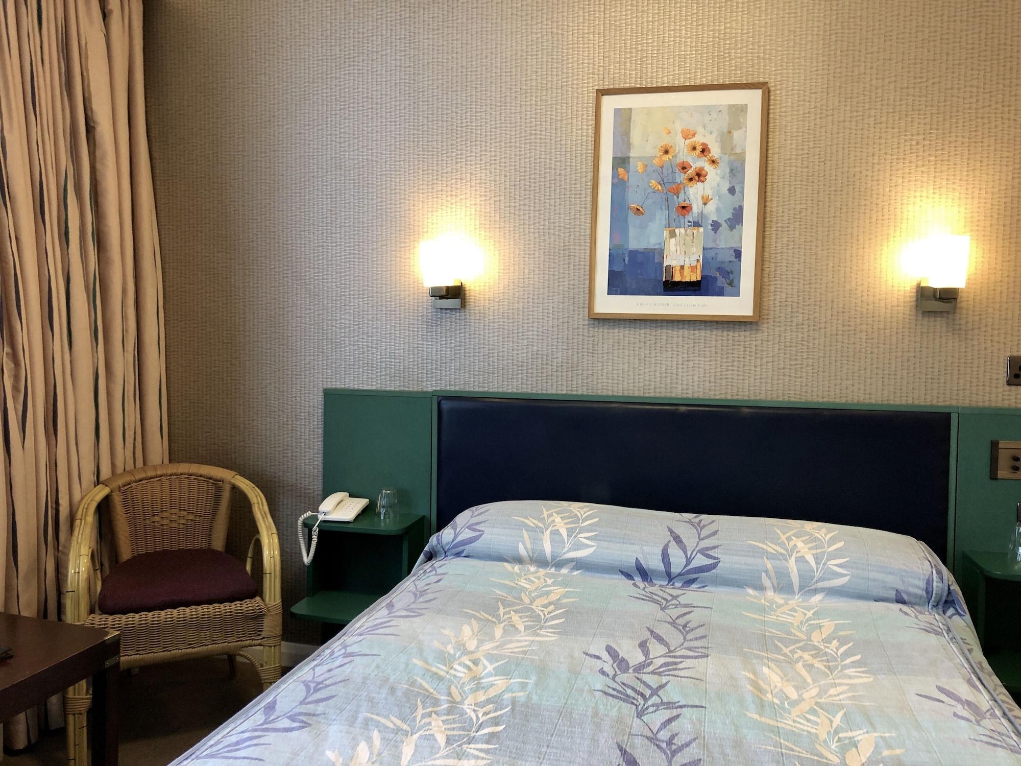 Mitre House Hotel Лондон Экстерьер фото