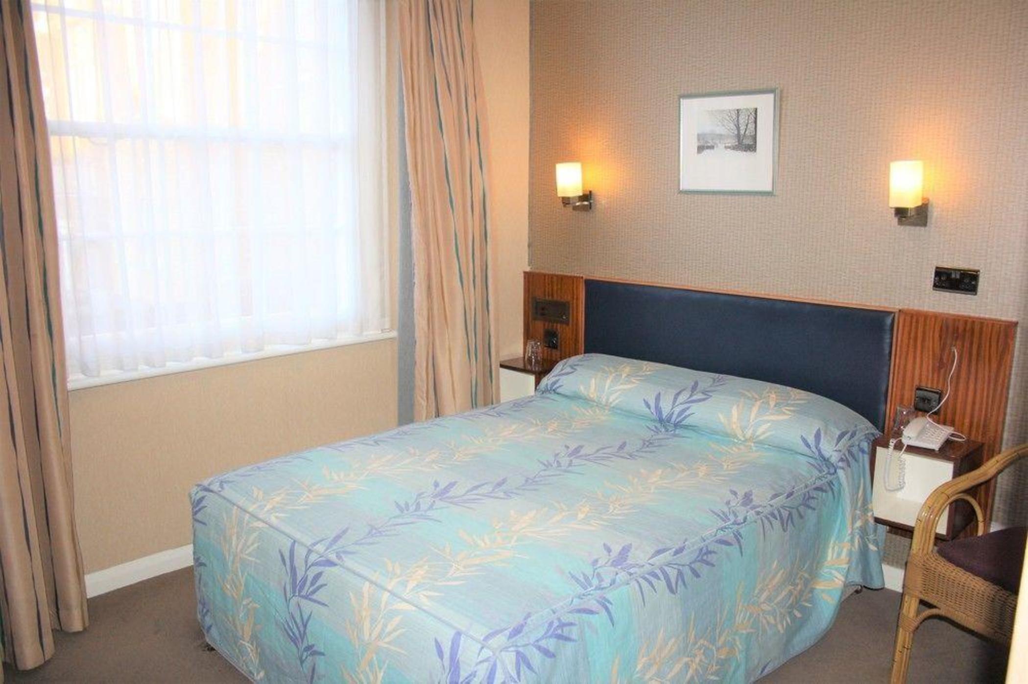 Mitre House Hotel Лондон Экстерьер фото