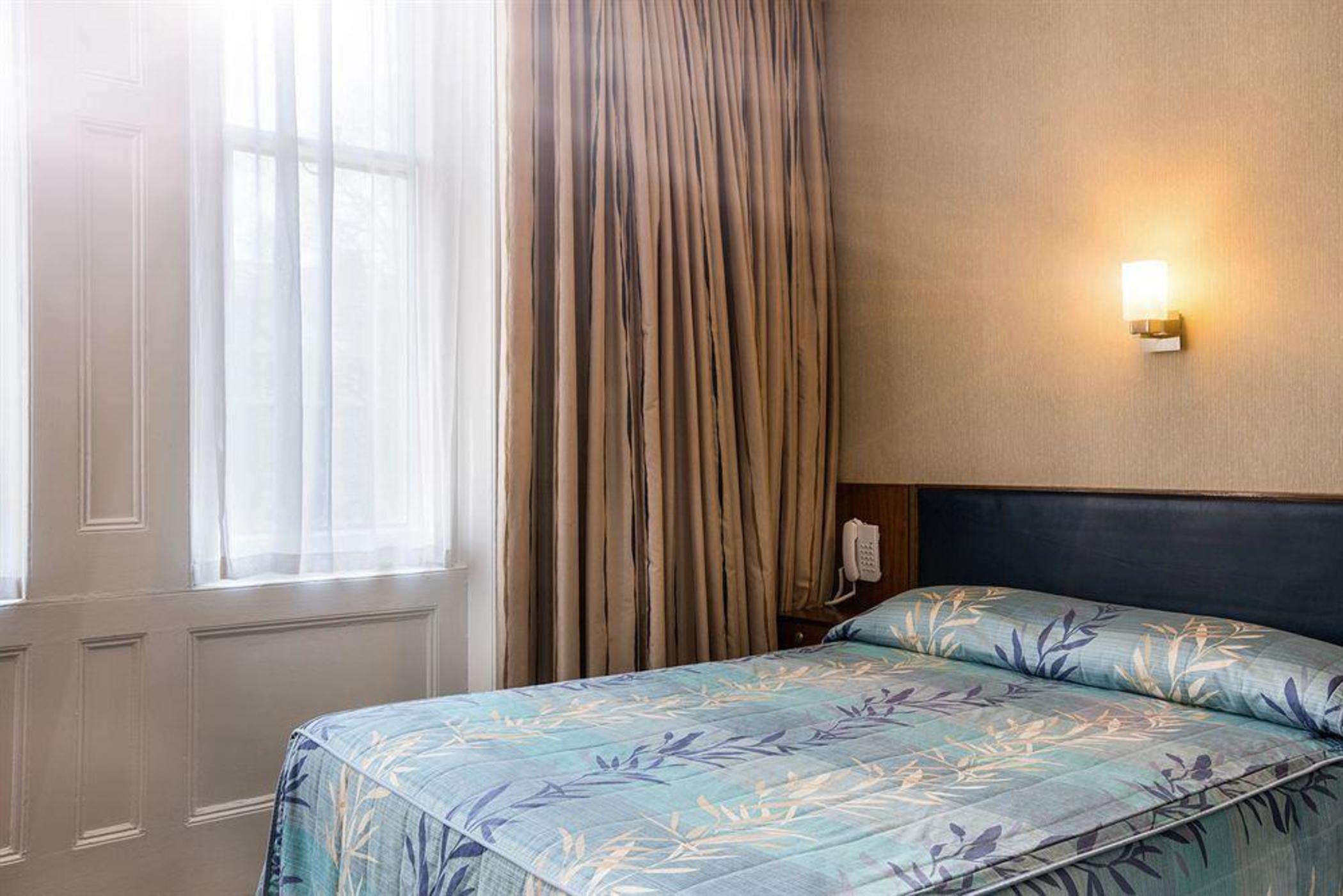 Mitre House Hotel Лондон Экстерьер фото