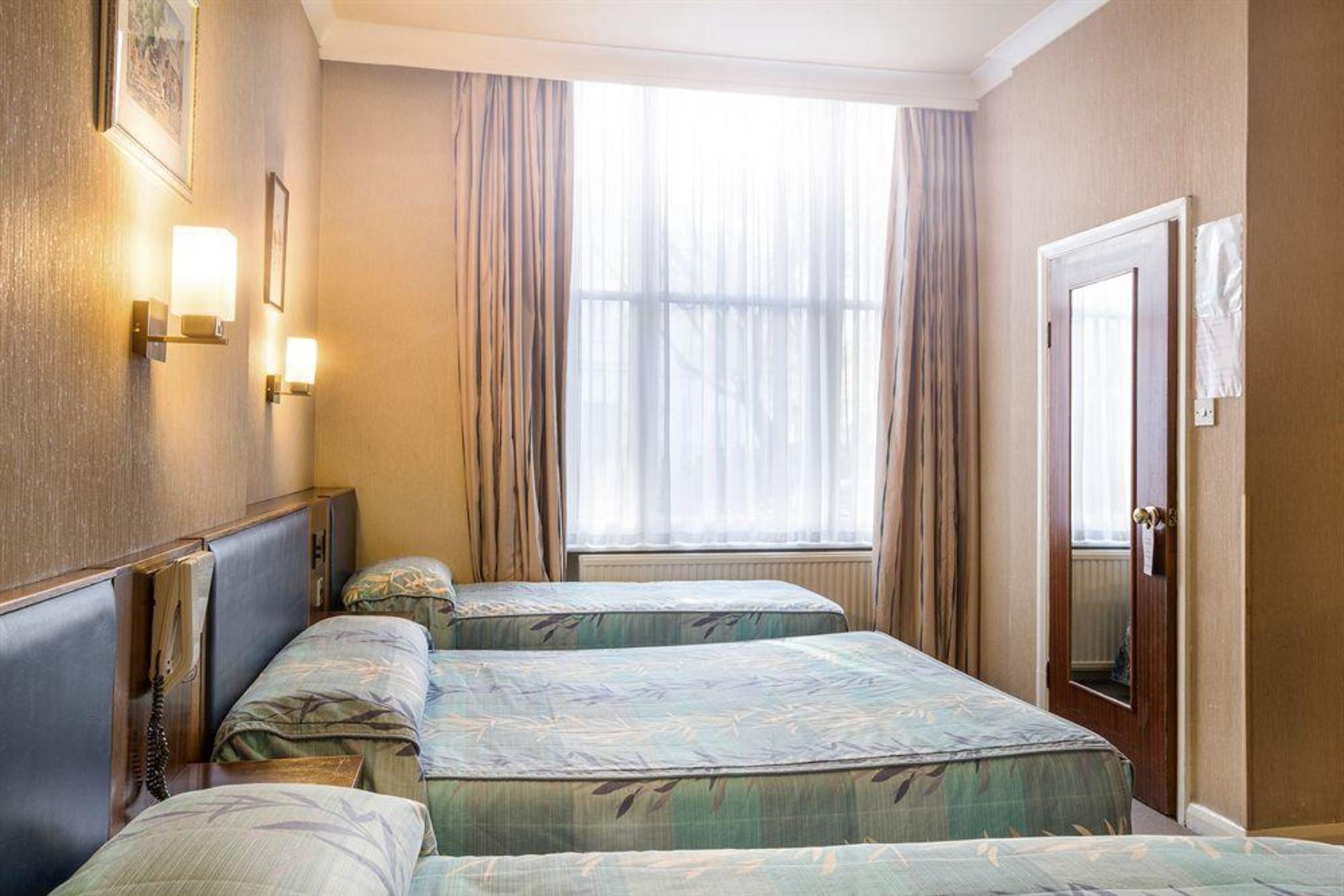 Mitre House Hotel Лондон Экстерьер фото