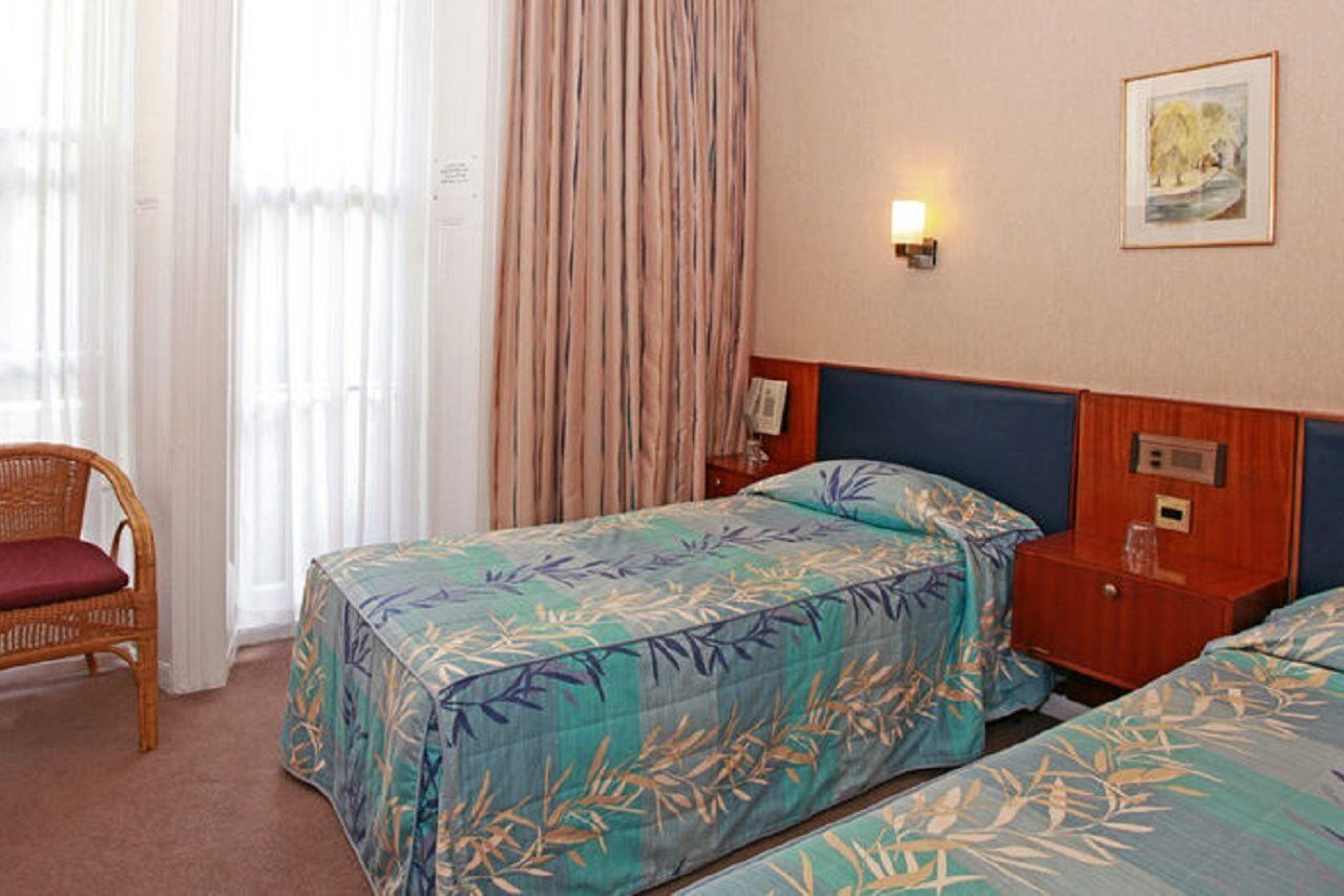 Mitre House Hotel Лондон Экстерьер фото